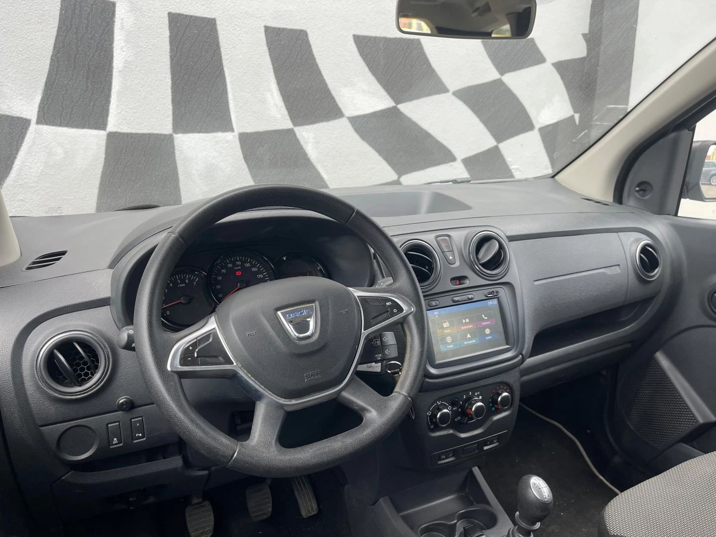 Dacia Lodgy 1.5 Blue dCi Stepway 7L