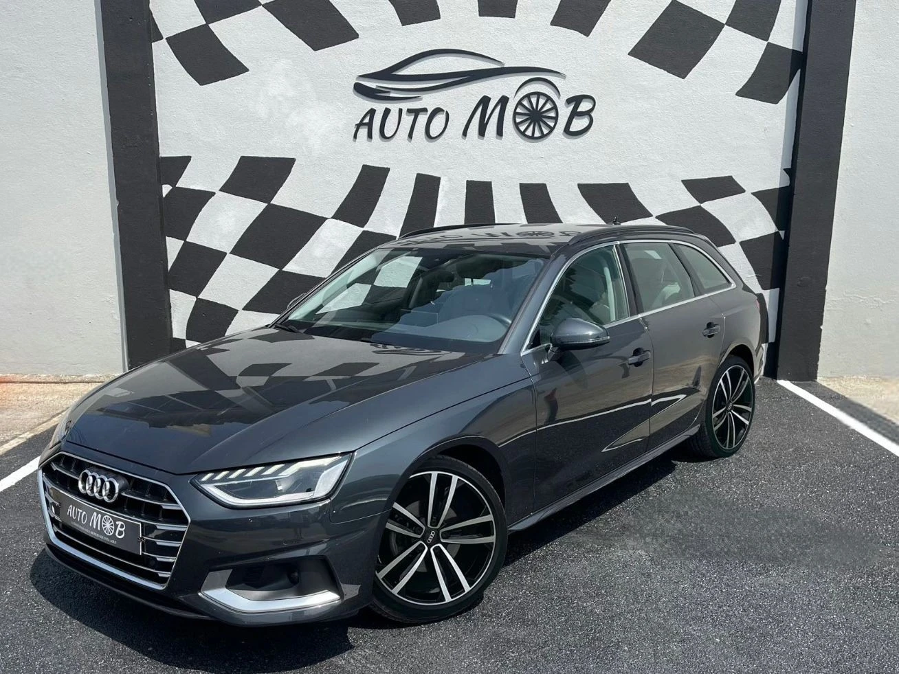 Audi A4 Avant 30 TDI Advanced S tronic