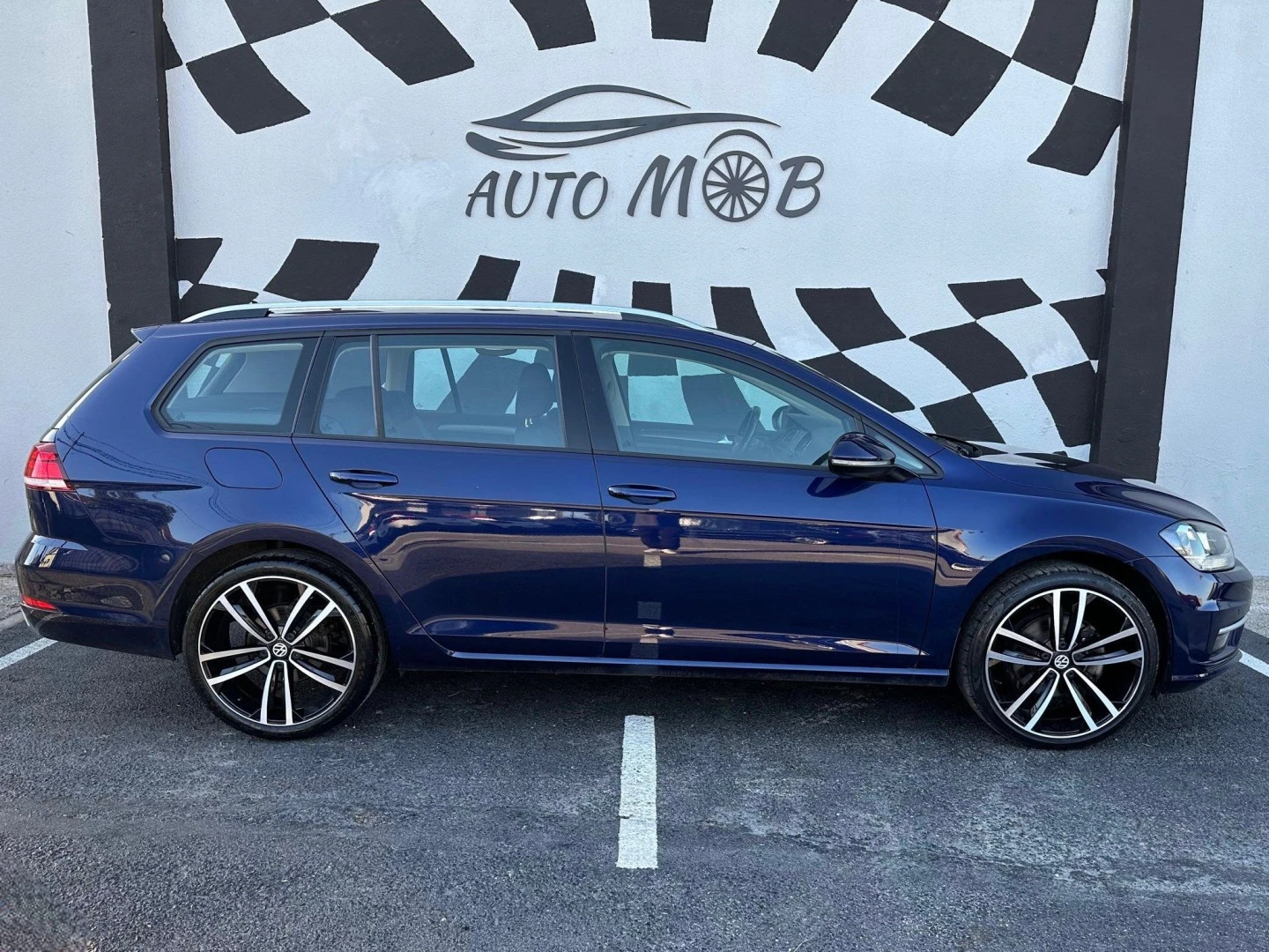 VW Golf Variant 1.6 TDi Confortline DSG