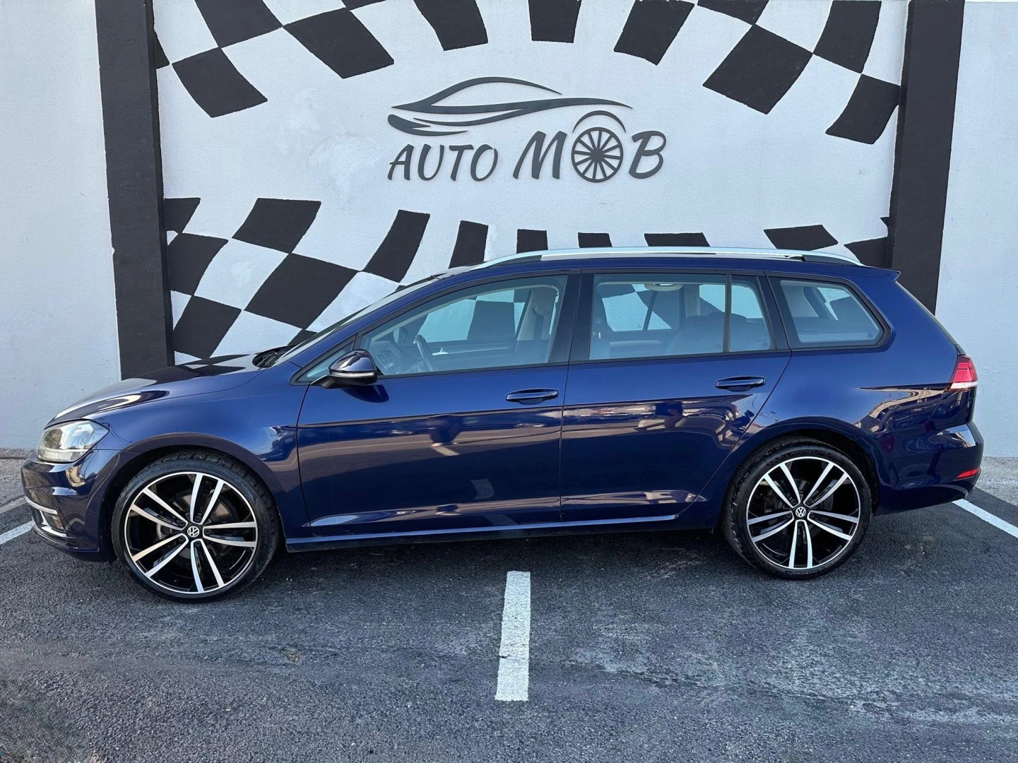 VW Golf Variant 1.6 TDi Confortline DSG