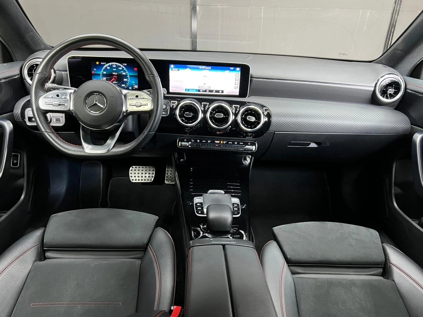 Mercedes-Benz CLA 200 d Shooting Brake AMG Line Aut.