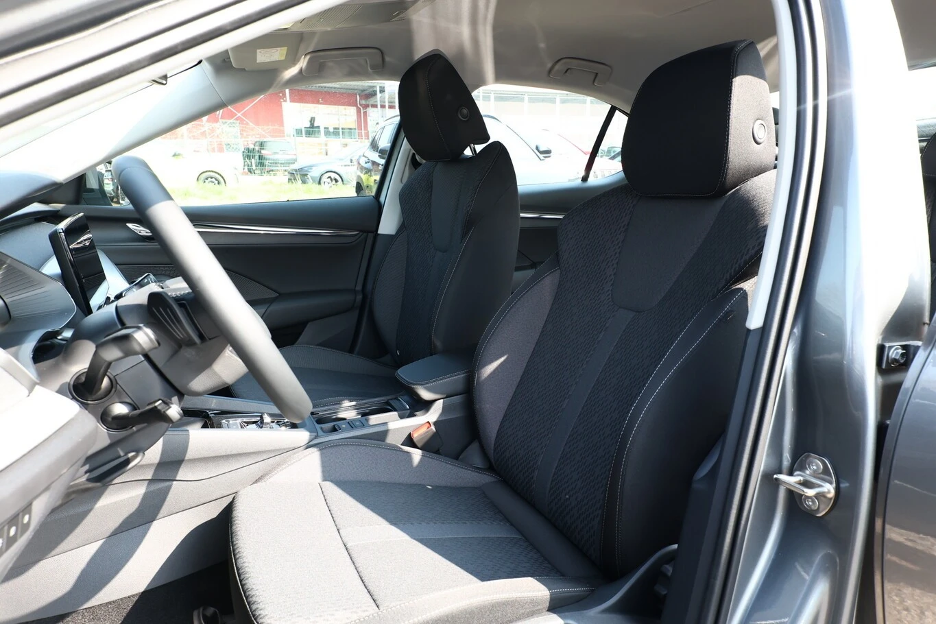 Skoda Octavia PHEV 204CV DSG CAM KEYLESS JANTES18 ASSENTOS AQUECIDOS NOVO 10 KM