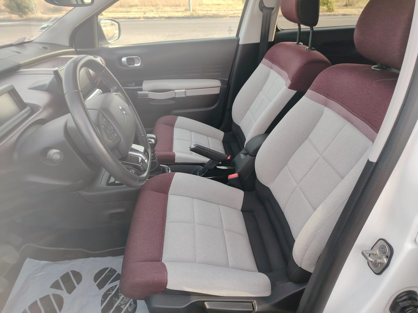 Citroën C4 Cactus SHINE 130 CV S&S 5P COM EXTRAS