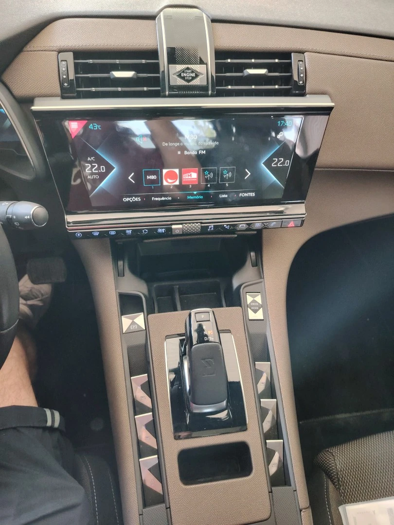 DS DS7 Crossback E-TENSE 300CV EAT8 4X4 INSPIRATION BASTILLE