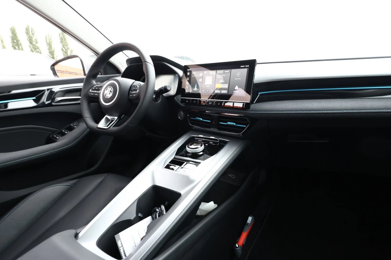 MG MG5 61KW LUXURY 156CV NOVO 10 KM