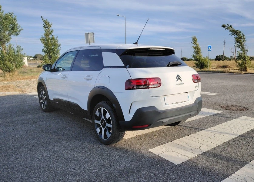 Citroën C4 Cactus SHINE 130 CV S&S 5P COM EXTRAS