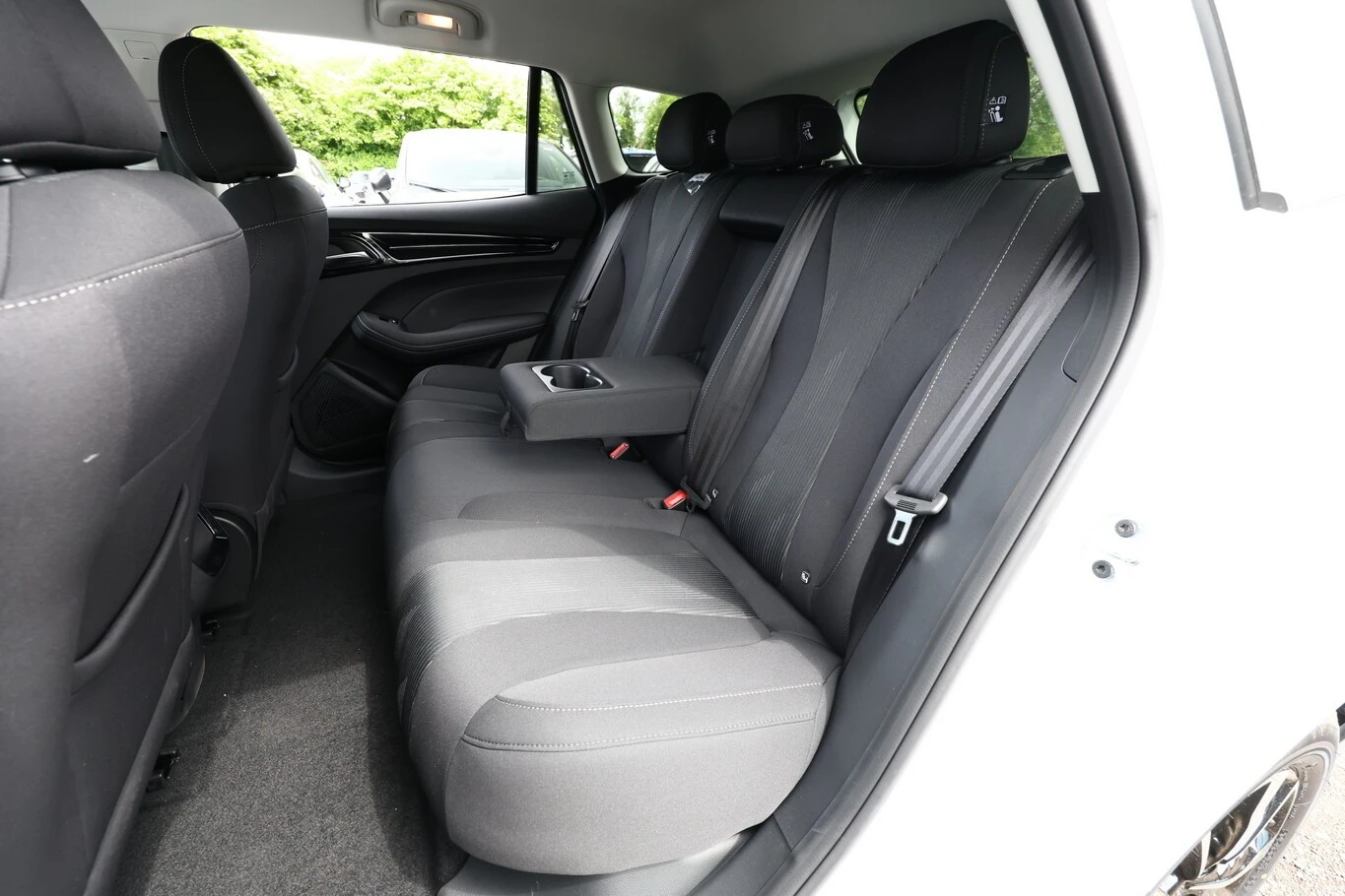 MG MG5 CONFORT 51KW NOVO 10 KM