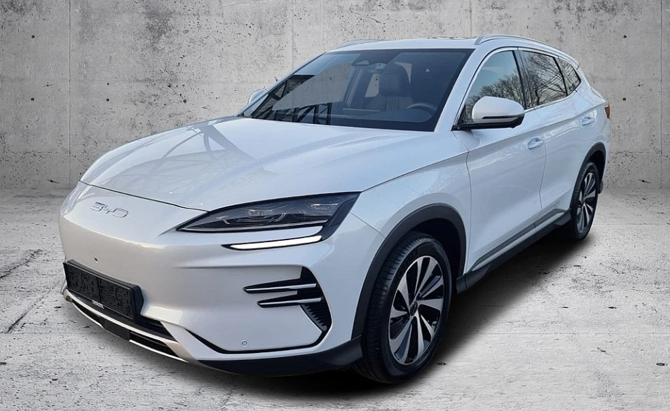 BYD Seal U 87 kw DESIGN NOVO 10 KM