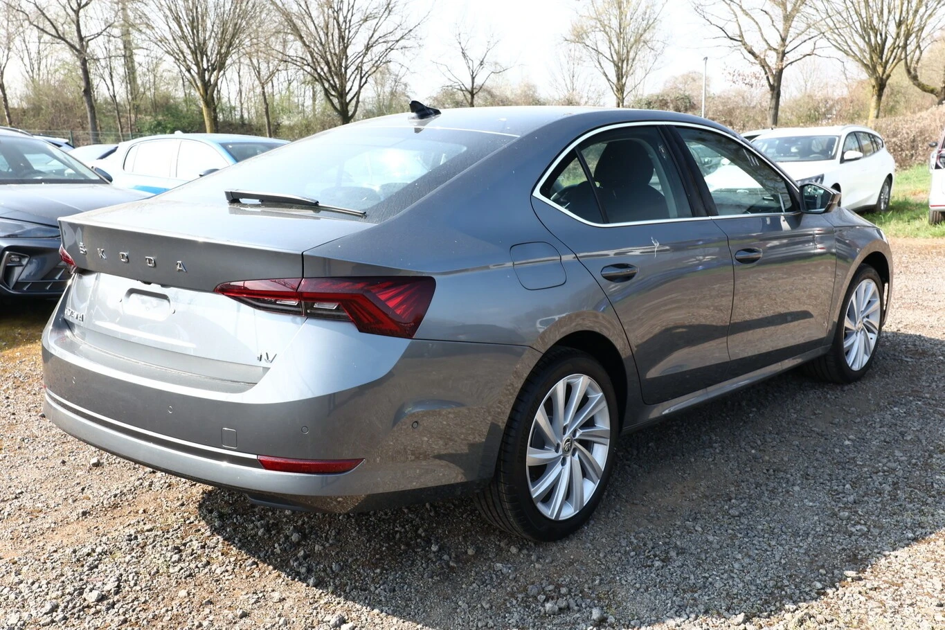 Skoda Octavia PHEV 204CV DSG CAM KEYLESS JANTES18 ASSENTOS AQUECIDOS NOVO 10 KM