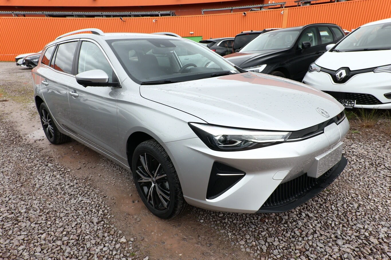 MG MG5 61KW LUXURY 156CV NOVO 10 KM
