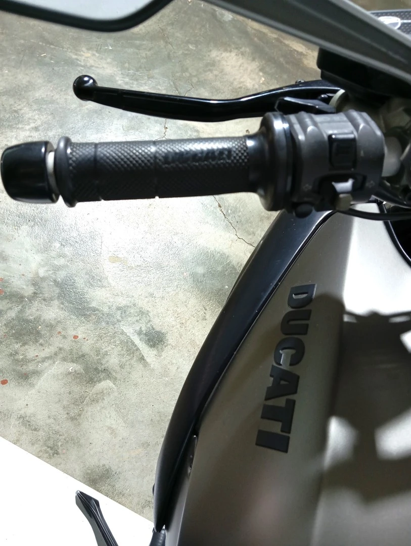 Ducati Diavel 1200 STRADA ABS