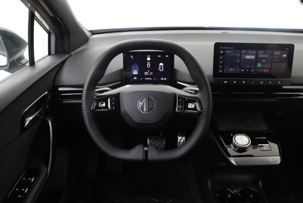 MG MG4 MG4 X-POWER 64 kWh 435 CV NOVO