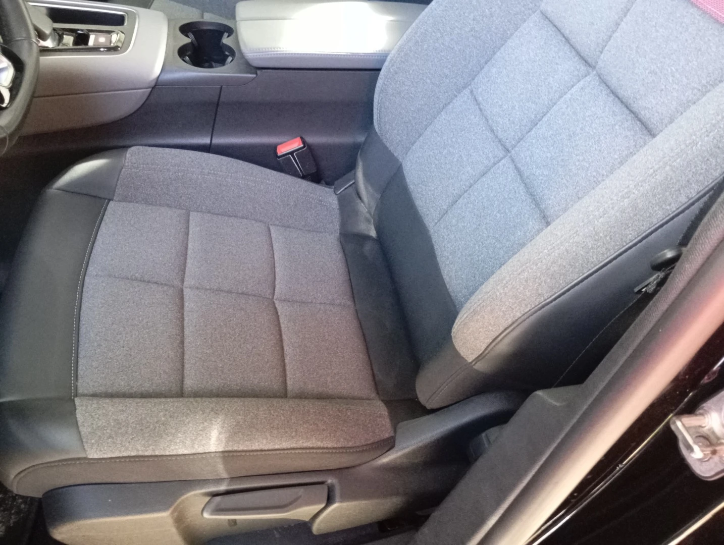 Citroën C5 Aircross 1.6 HYBRID PHEV 225CV BUSINESS PACK COM EXTRAS
