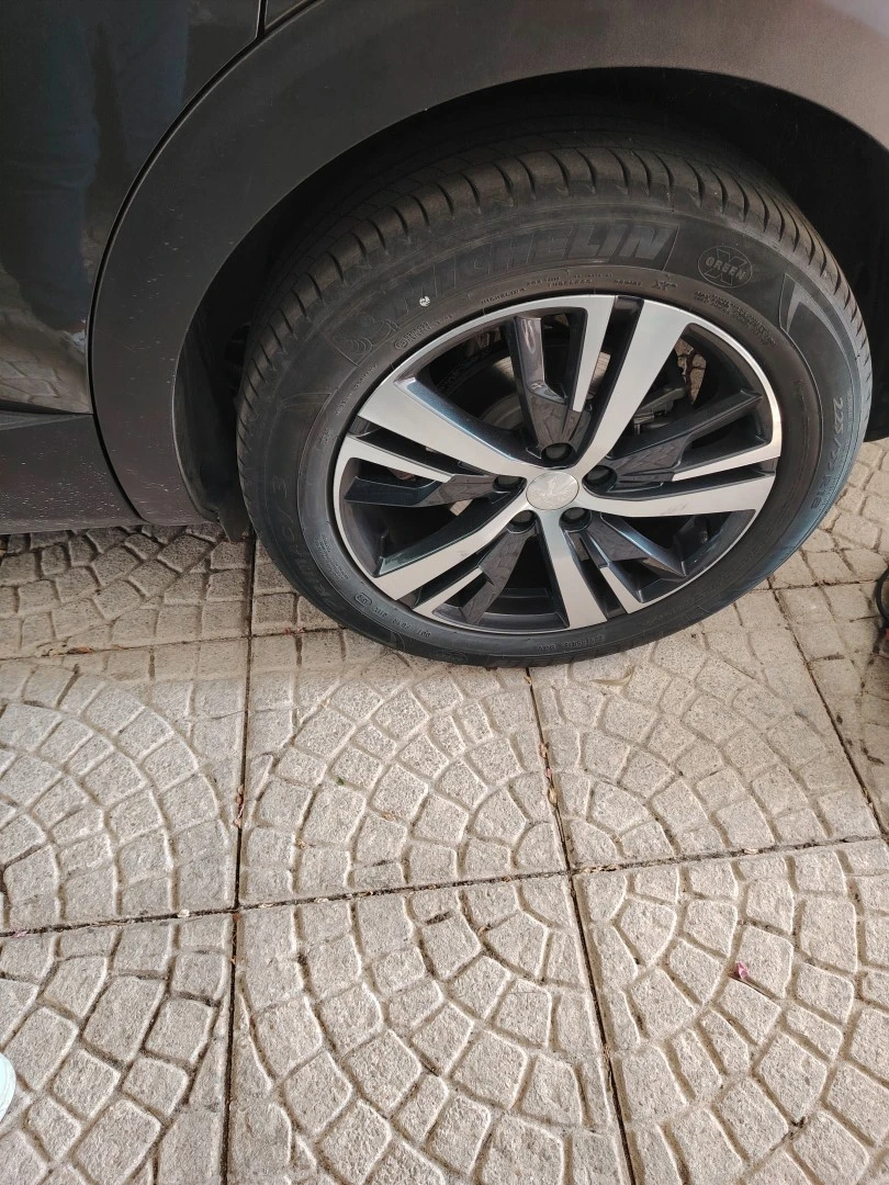 Peugeot 3008 ALLURE START AND STOP 130 CV EAT8