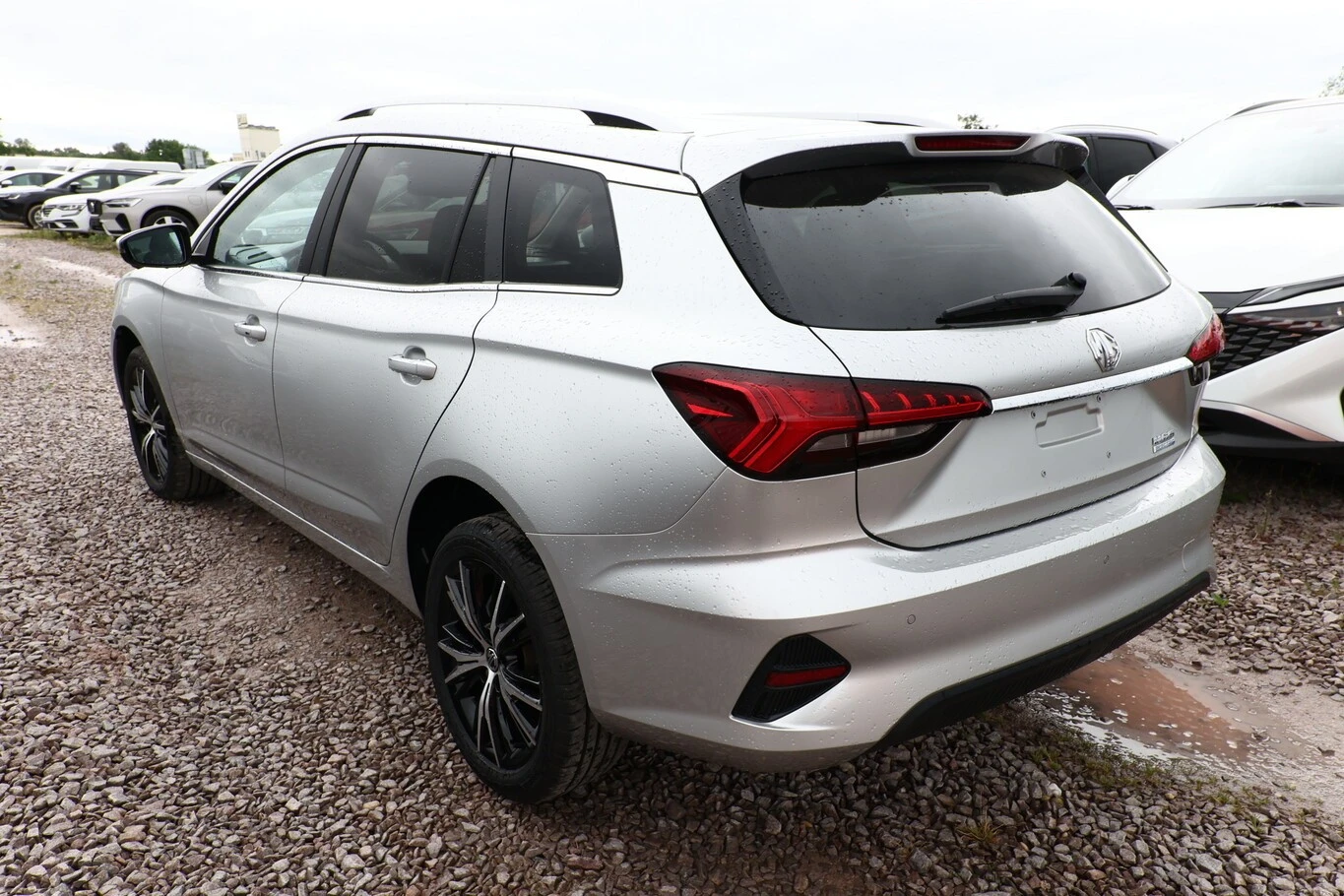 MG MG5 61KW LUXURY 156CV NOVO 10 KM