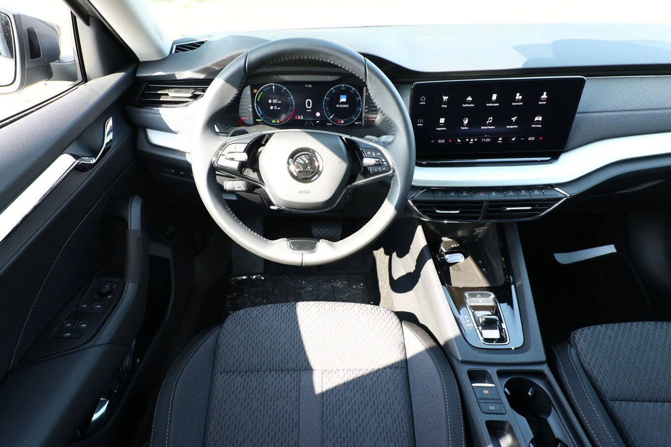 Skoda Octavia PHEV 204CV DSG CAM KEYLESS JANTES18 ASSENTOS AQUECIDOS NOVO 10 KM