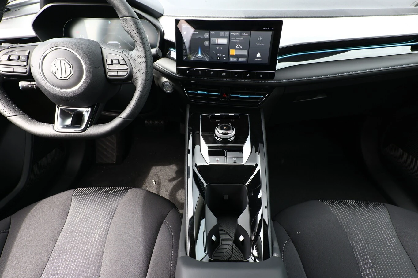 MG MG5 CONFORT 51KW NOVO 10 KM