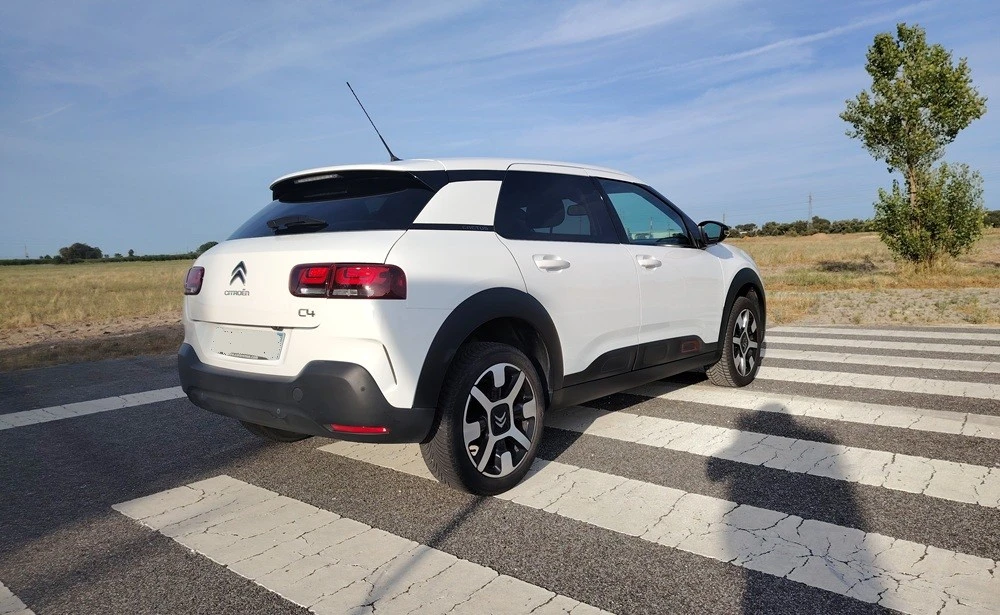 Citroën C4 Cactus SHINE 130 CV S&S 5P COM EXTRAS