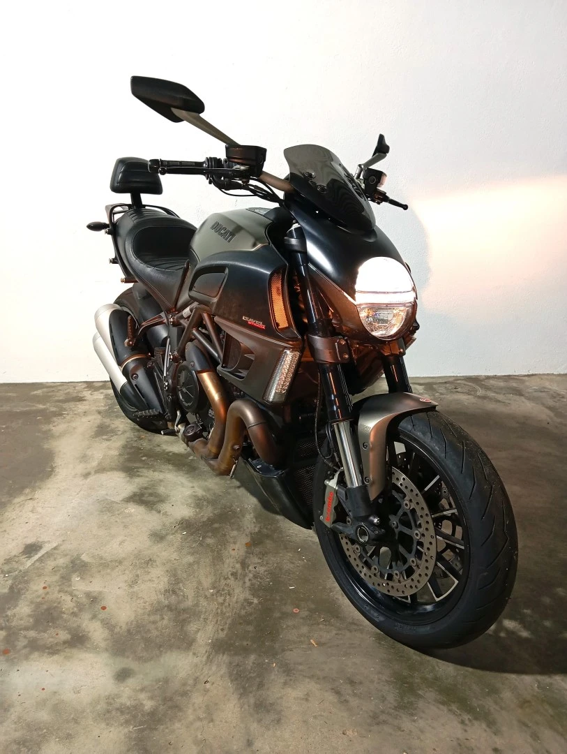 Ducati Diavel 1200 STRADA ABS