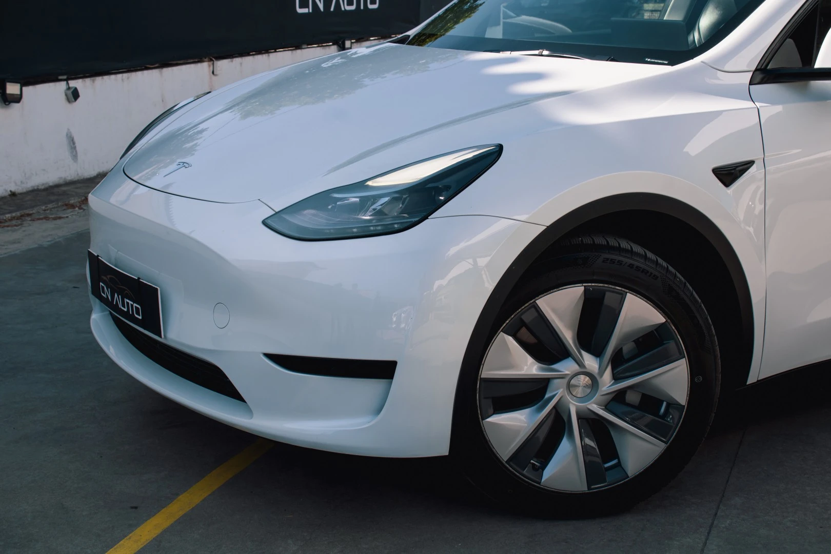 Tesla Model Y Long Range Dual Motor AWD