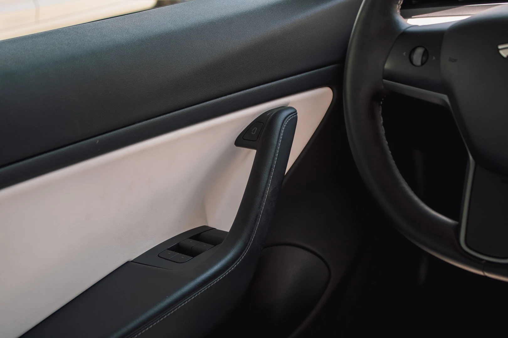 Tesla Model 3 Standard Range Plus RWD