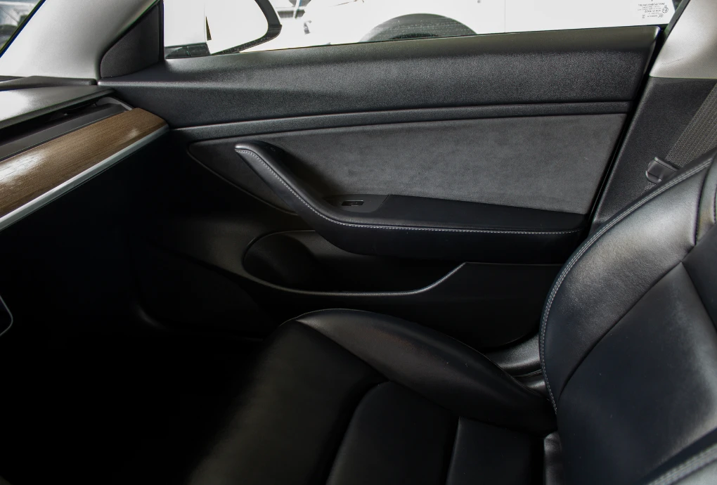 Tesla Model 3 Standard Range Plus RWD