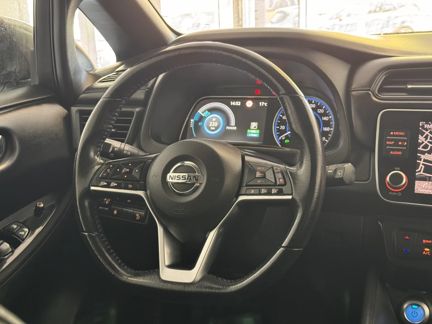 Nissan Leaf N-Connecta