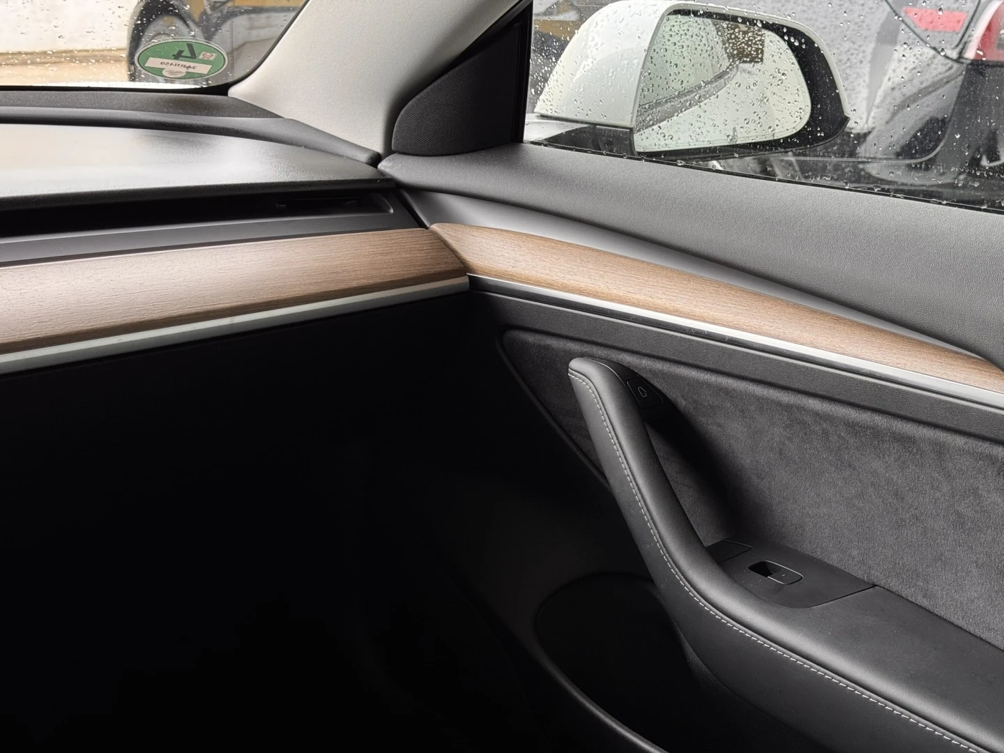 Tesla Model 3 Standard Range Plus RWD