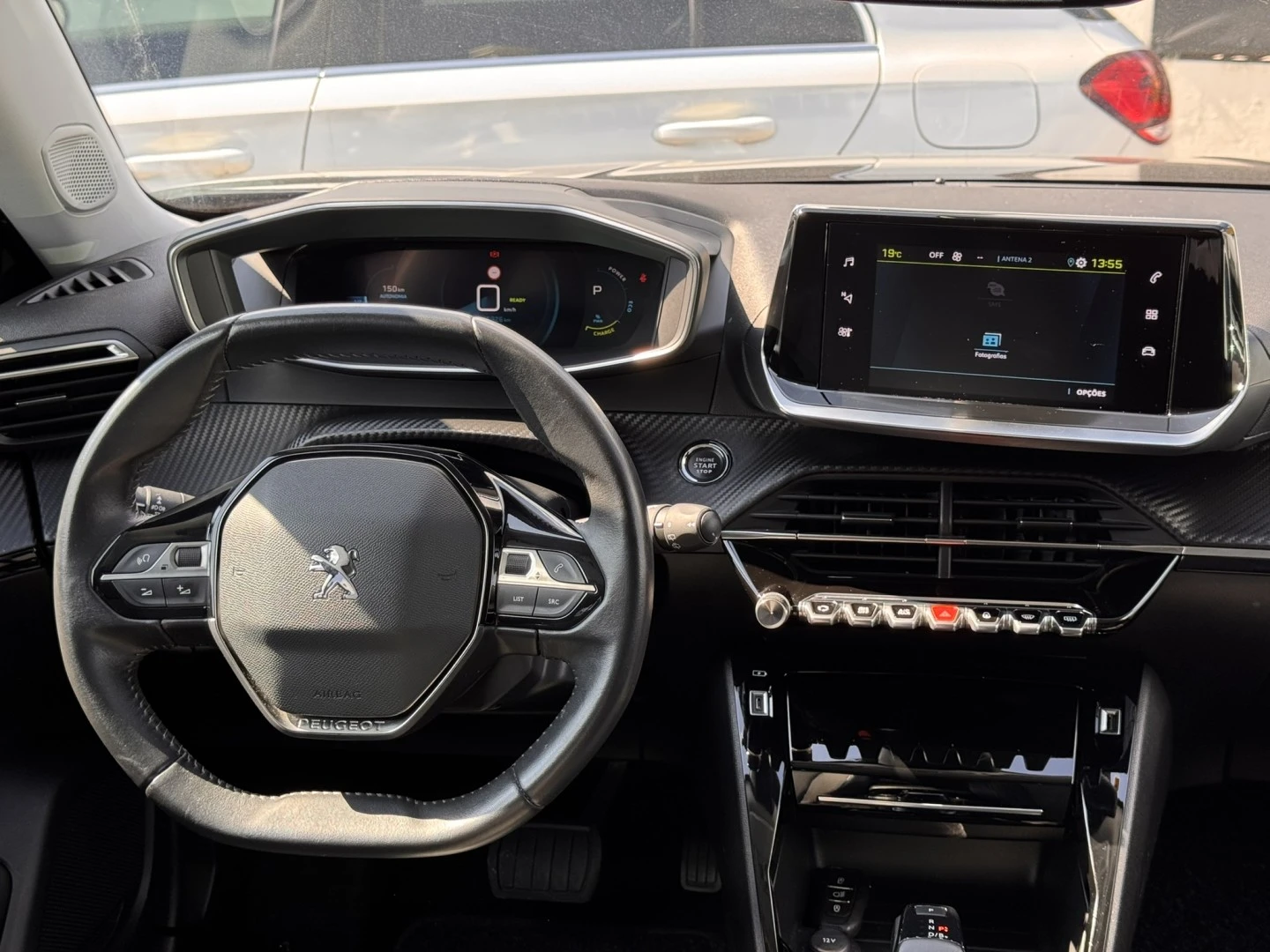 Peugeot e-2008 50 kWh Active Pack