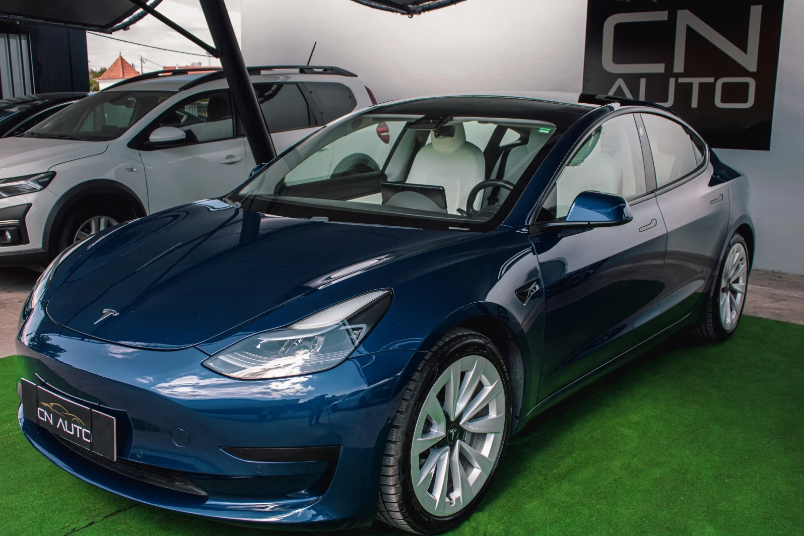 Tesla Model 3 Standard Range Plus RWD