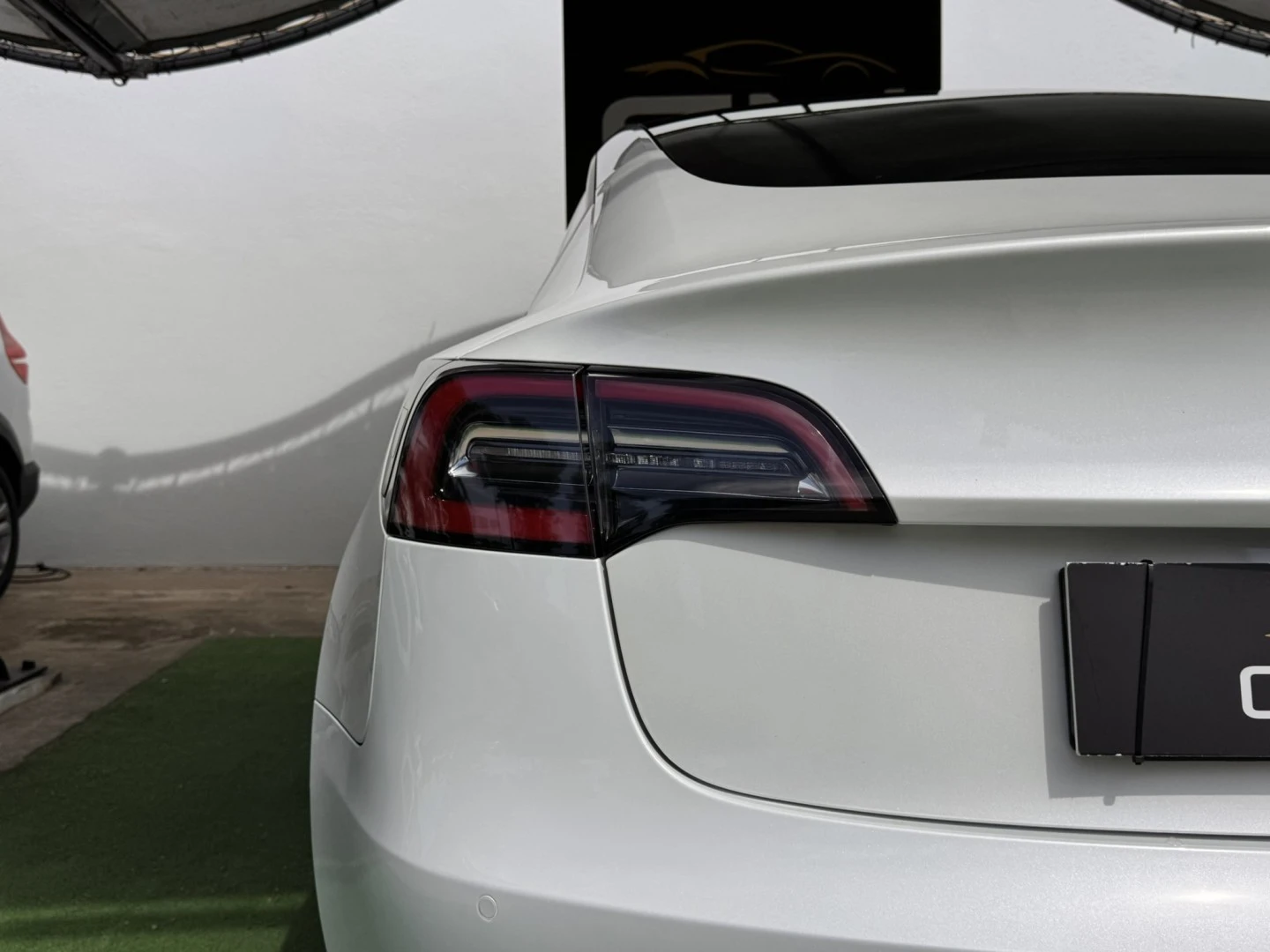 Tesla Model 3 Standard Range Plus RWD