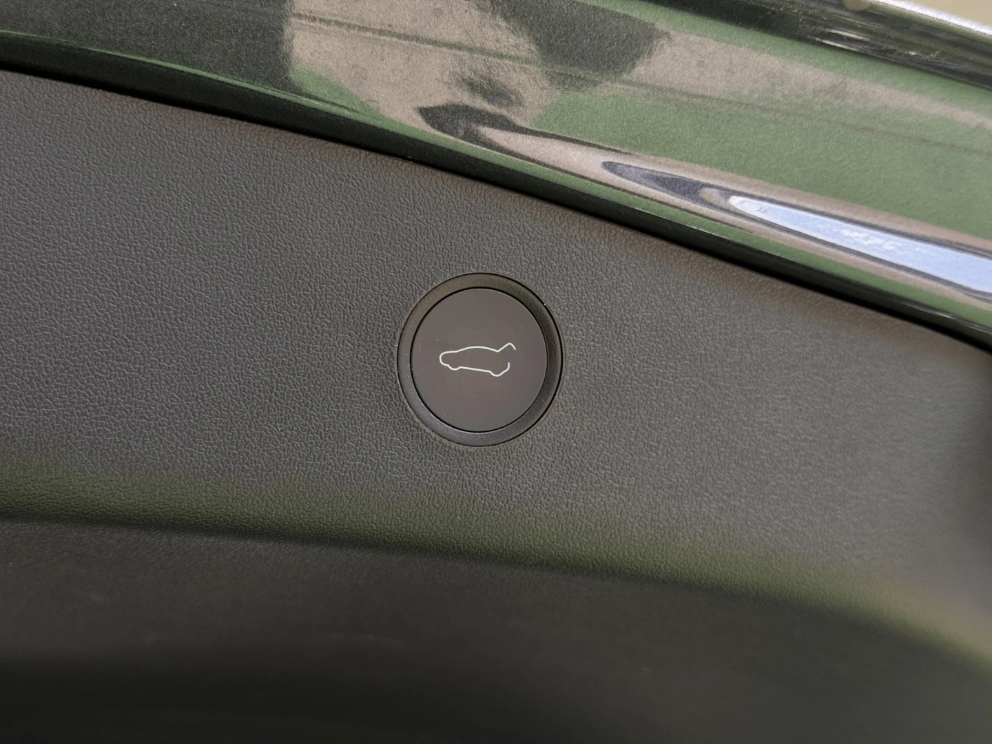 Tesla Model 3 Standard Range Plus RWD