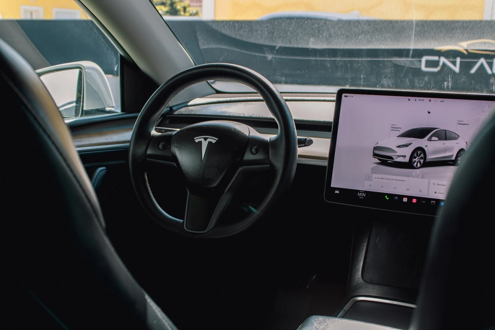 Tesla Model Y Long Range Dual Motor AWD