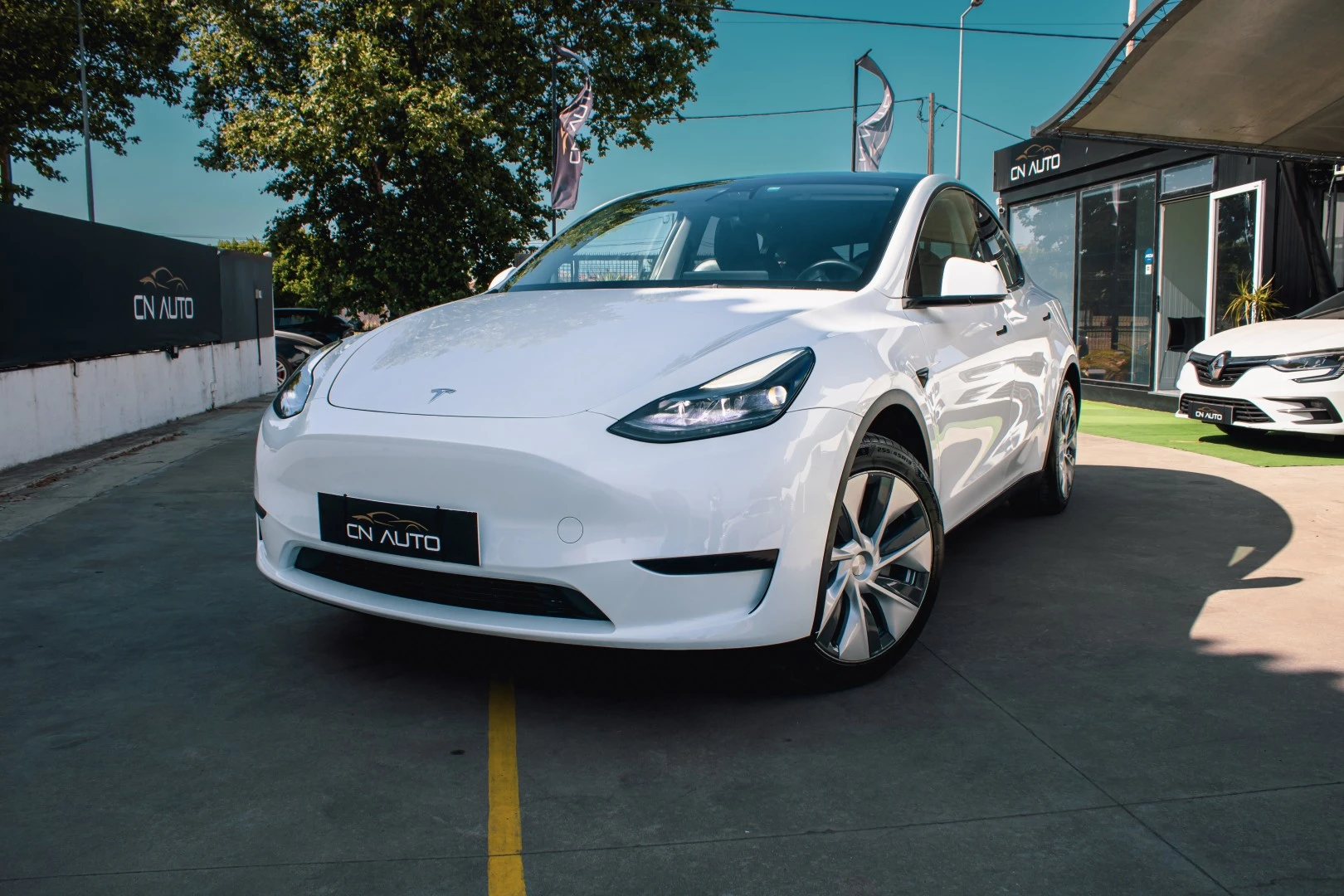 Tesla Model Y Long Range Dual Motor AWD