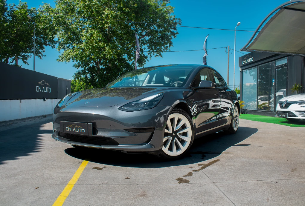 Tesla Model 3 Standard RWD Plus