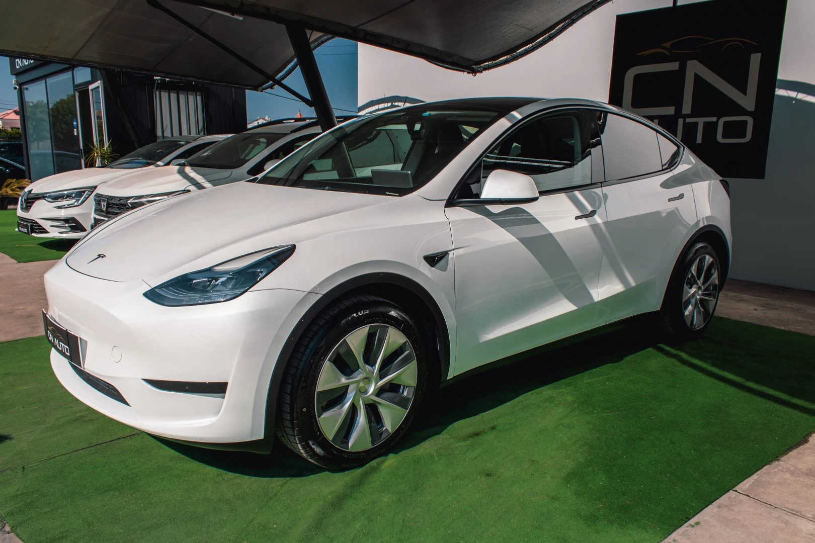 Tesla Model Y Long Range Dual Motor AWD