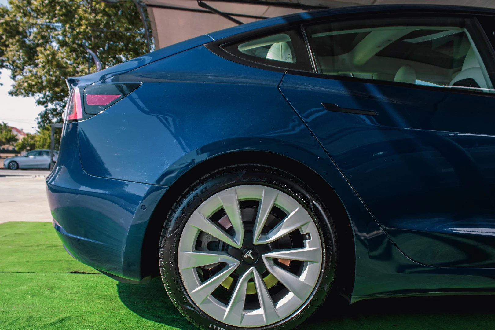 Tesla Model 3 Standard Range Plus RWD