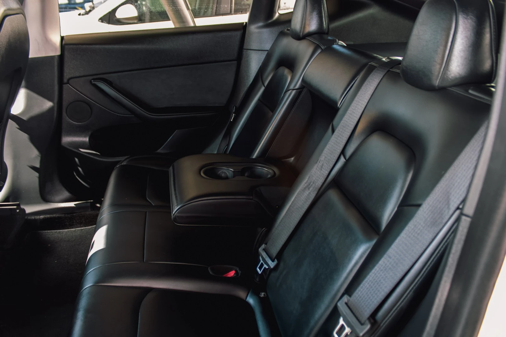 Tesla Model Y Long Range Dual Motor AWD