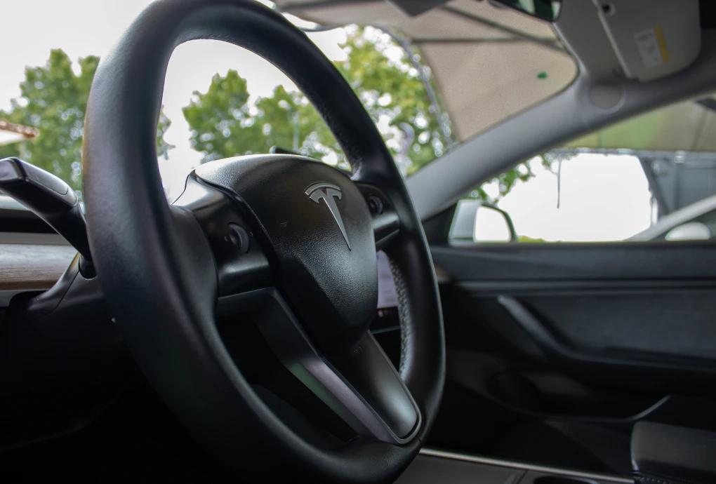 Tesla Model 3 Standard Range Plus RWD