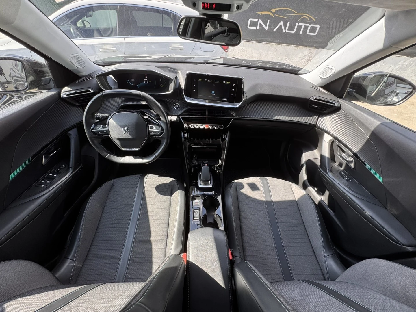 Peugeot e-2008 50 kWh Active Pack