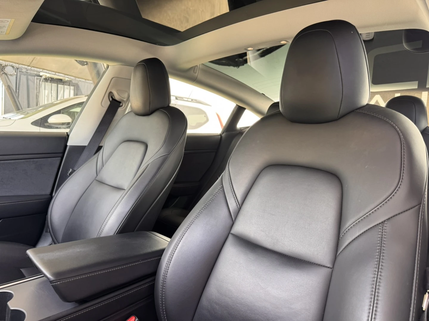 Tesla Model 3 Standard Range Plus RWD