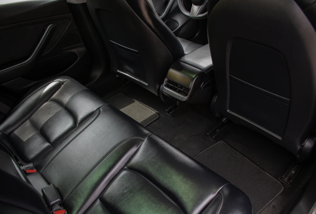 Tesla Model 3 Standard Range Plus RWD