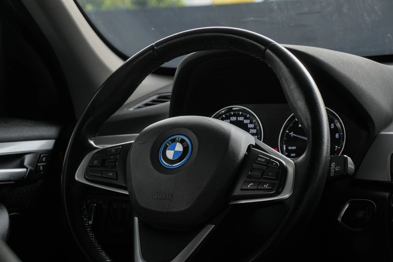 BMW X1 xDrive25e