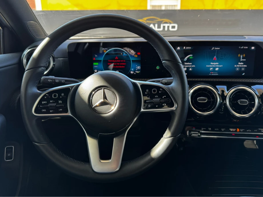 Mercedes-Benz A 250 e