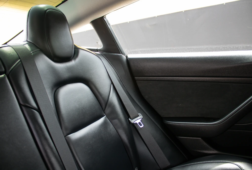 Tesla Model 3 Standard Range Plus RWD