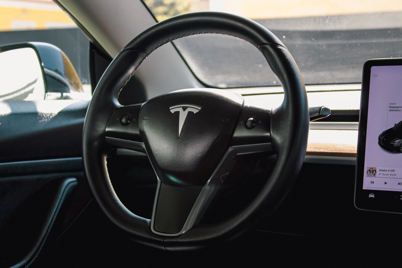 Tesla Model 3 Standard Range Plus RWD