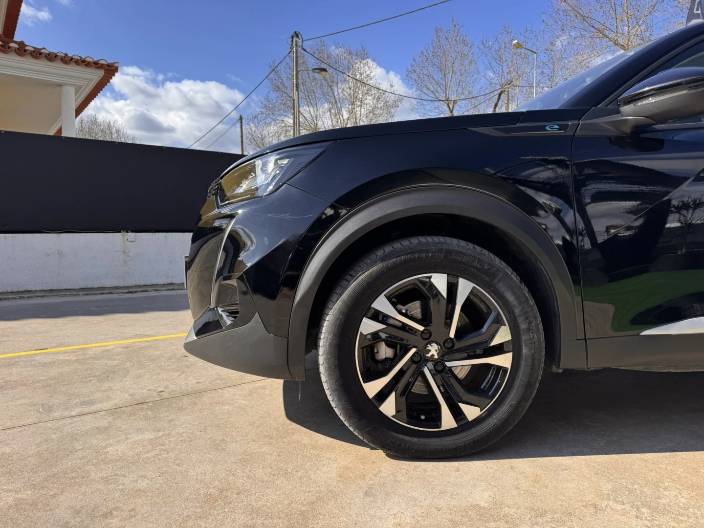 Peugeot e-2008 50 kWh Active Pack
