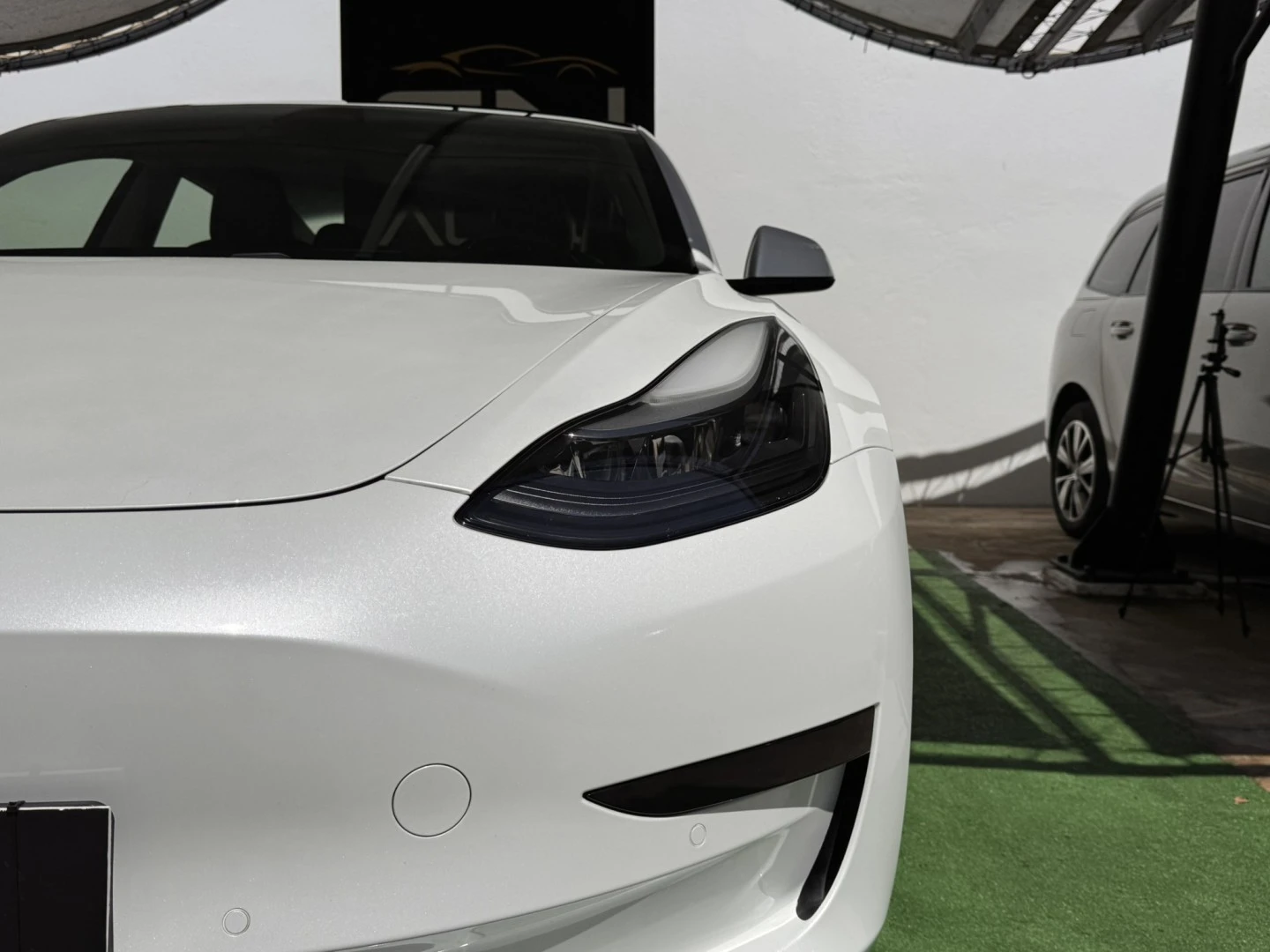Tesla Model 3 Standard Range Plus RWD