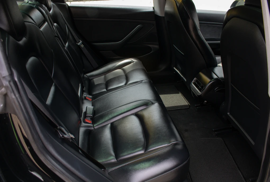 Tesla Model 3 Standard Range Plus RWD
