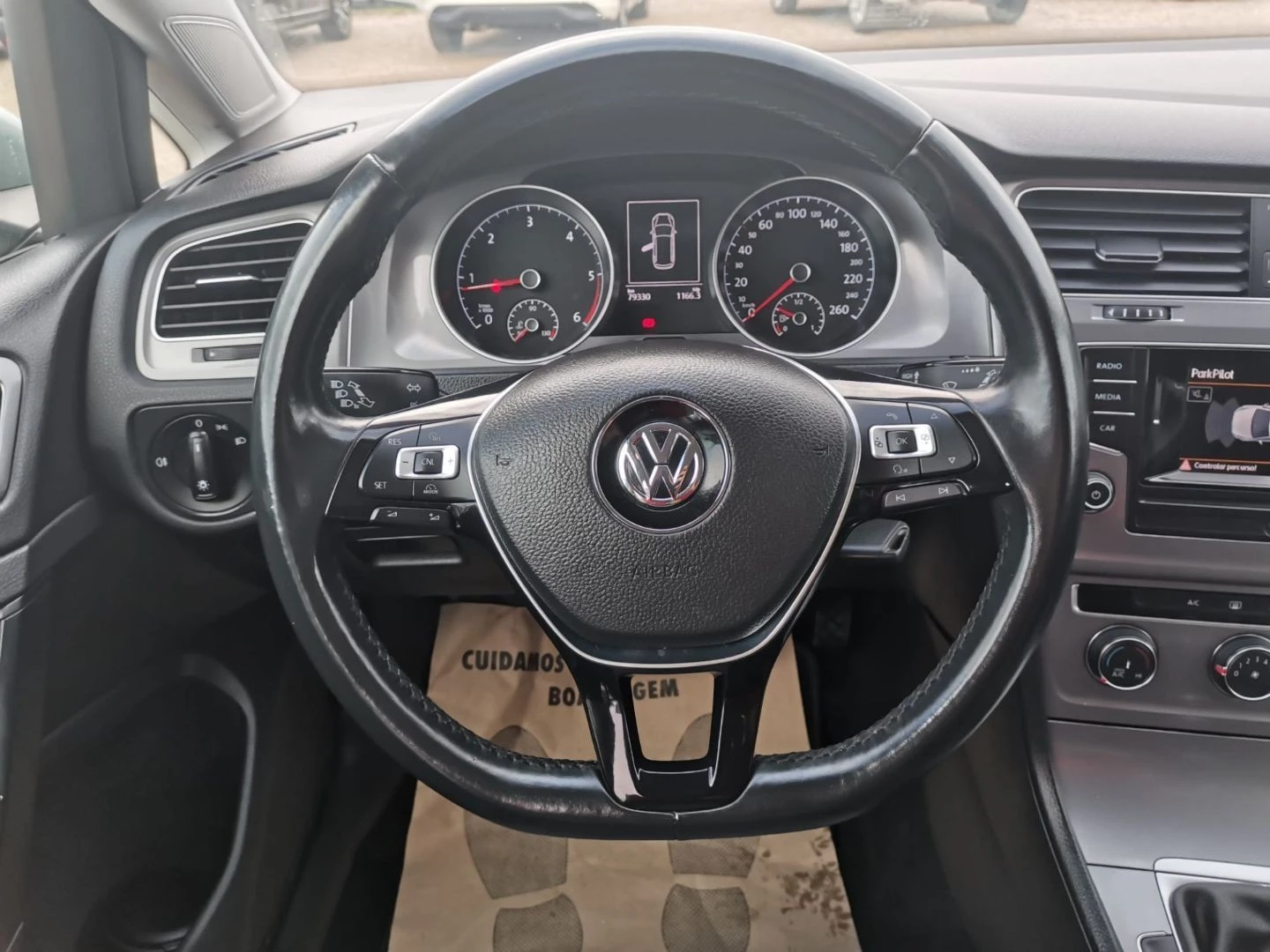 VW Golf Variant 1.6 TDI BLUEMOTION